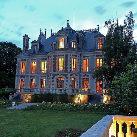 Chateau De Clinzeau Saint-Leger-de-Fougeret Exterior photo
