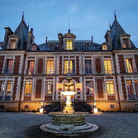 Chateau De Clinzeau Saint-Leger-de-Fougeret Exterior photo